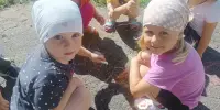 Я мелками разноцветными рисую