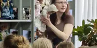 В гостях у сказки: воспитанники детского сада посетили "Кукольную беседку Алены Ровба"